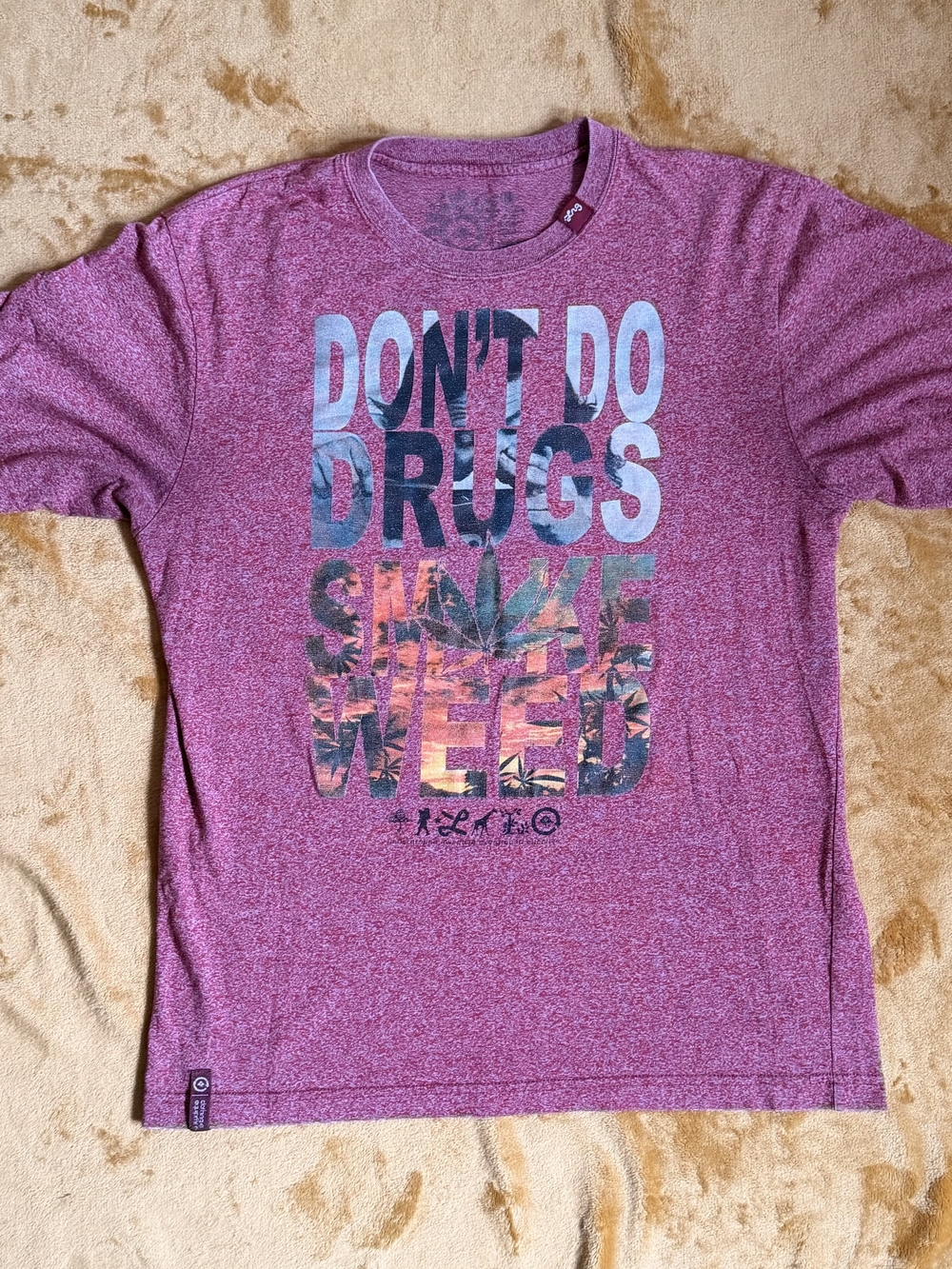 Lrg Maroon Short-Sleeve Graphic Tee with Bold Slogan